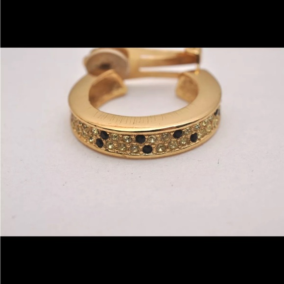 Christian Dior Vintage Rhinestone Clip-on Earrings Gold Tone CD 6723J - Picture 13 of 14